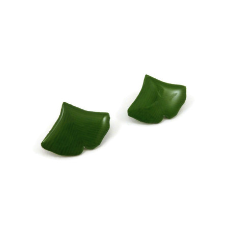Clous d'oreilles en forme de feuilles de ginkgo vertes