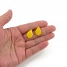 Puces d'oreilles en forme de gouttelettes jaunes aux volutes jaunes claires