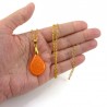 Collier avec pendentif en forme de goutte orange aux volutes oranges pastels