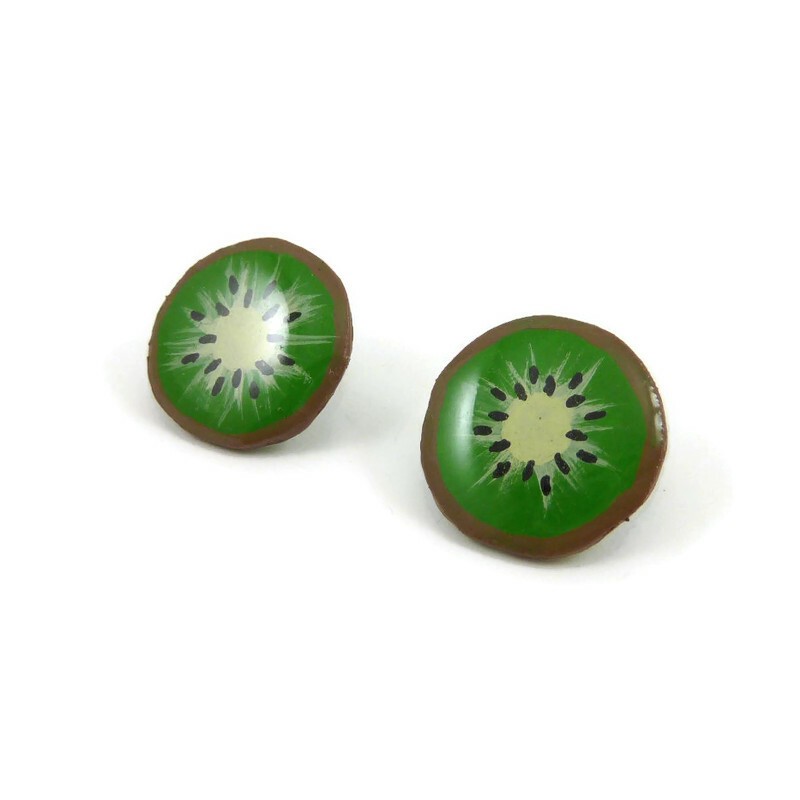 Kiwi slices ear studs made with hand-painted recycled CD by Savousépate