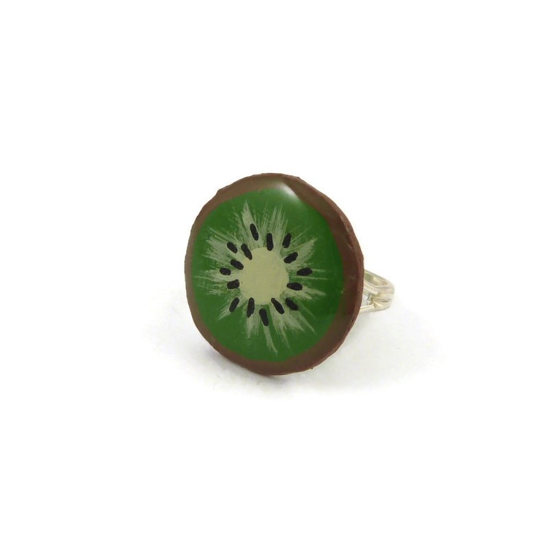 Green kiwi fruit slices adjustable ring