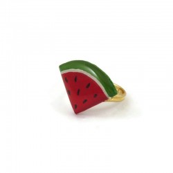 Bague en forme de tranche de pastèque triangulaire