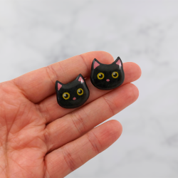 Eco-friendly customizable cat's heads ear ships