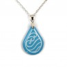 Collier avec pendentif en forme de goutte représentant le symbole de la tribu de l'eau dans "Avatar, le dernier maître de l'air"