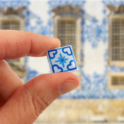 Magnet carré azulejo blanc et bleu (version 1)