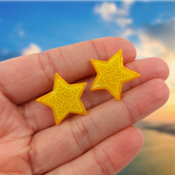 Eco-friendly yellow stars with pasztel yellow doodles ear studs