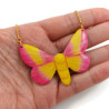 Collier papillon "Anisote de l'érable" jaune et rose