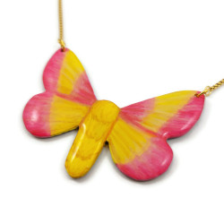 Collier papillon "Anisote de l'érable" jaune et rose