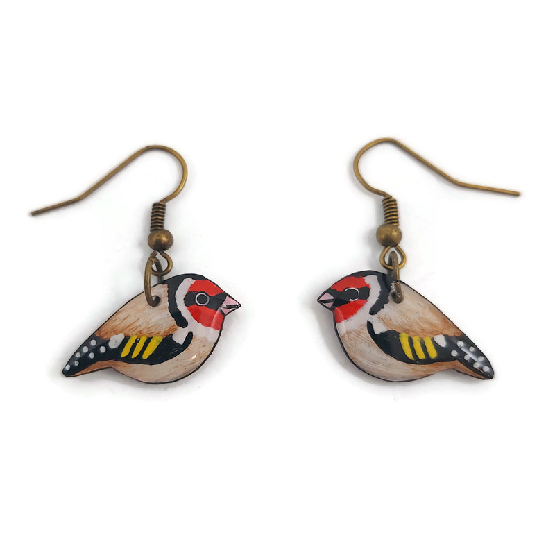 Elegant goldfinches earrings