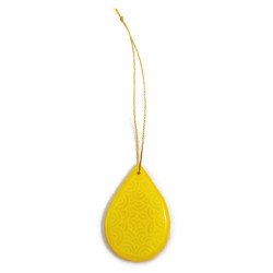 Yellow drop suspension with light yellow doodles