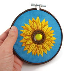 Broderie fleur de tournesol