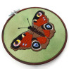 Broderie Papillon Paon-du-jour