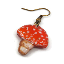 Fly agaric dangle earring (Sold individually)