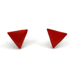 Puces d'oreilles petits triangles rouges Antifascisme