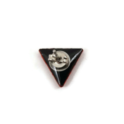 Puce d'oreille petit triangle rouge Antifascisme (vendue à l'unité)