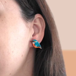 Kingfisher ear stud (sold individually)