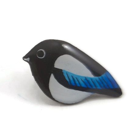 Magpie ear chip (sold individually)
