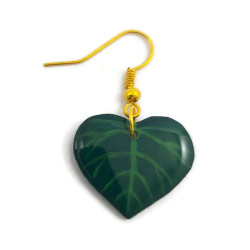 Green heart-shaped leaf dangle earring (Sold individually)