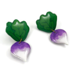 Puces d'oreilles pendantes en forme de navets