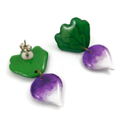 Puces d'oreilles pendantes en forme de navets