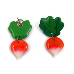 Puces d'oreilles pendantes en forme de radis
