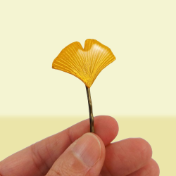 Épingle à cheveux en forme de feuille de ginkgo jaune