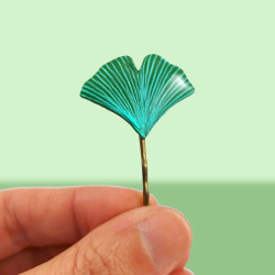 Green ginkgo leaf bobby pin