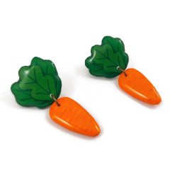 Puces d'oreilles pendantes en forme de carottes