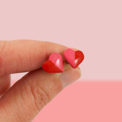 Puces d'oreilles petits coeurs bicolores personnalisables