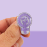Broche féministe