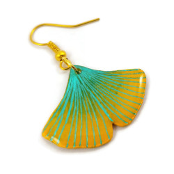 Boucle d'oreille feuille de ginkgo verte et jaune (Vendue à l’unité)