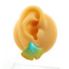 Puces d'oreille feuilles de ginkgo vertes et jaunes