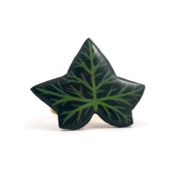 Bague en forme de feuille de lierre verte